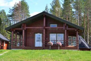 Фото номера Шале с 3 спальнями Кемпинги Kenttäniemi Cottages г. Сонка 33