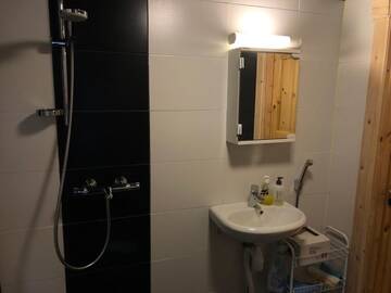 Фото номера Шале с 3 спальнями Кемпинги Kenttäniemi Cottages г. Сонка 52