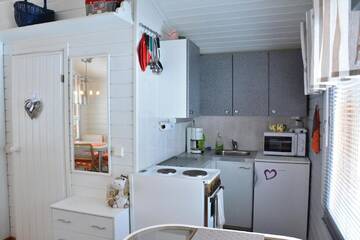 Фото номера Bungalow with Patio - Puolukka Дома для отпуска Palojärven Lomakeskus г. Сонка 4